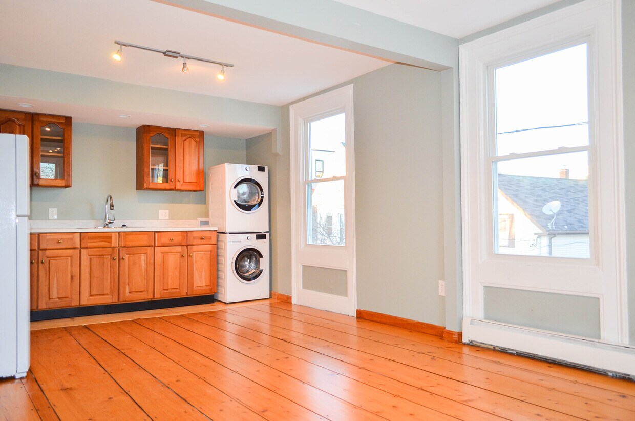 15 Cumberland Ave, Portland, ME 04101 Apartments in Portland, ME