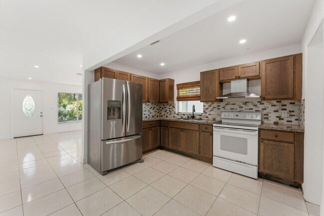 Foto del edificio - 441 NW 1st Way