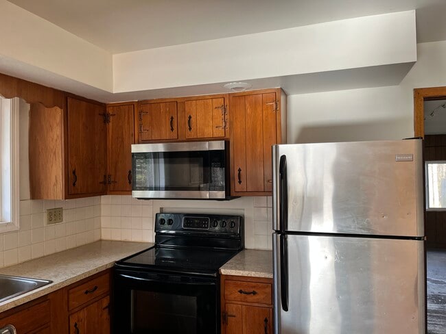 Building Photo - 213 Old Wausau Rd