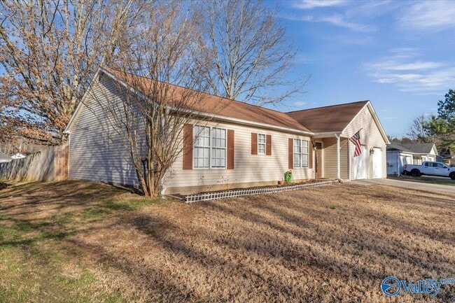 Building Photo - 316 Buffalo Creek Dr