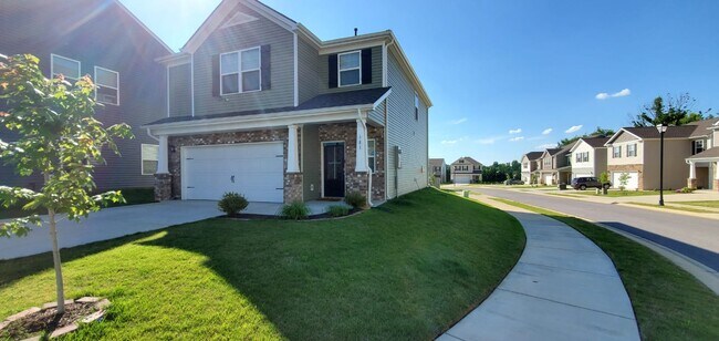 Side view - 181 Wanderlust Ct