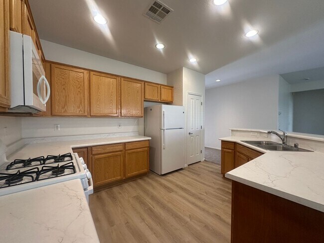 Foto del edificio - Sun City Aliante - 2 Bedroom and a Den - Great Floor Plan
