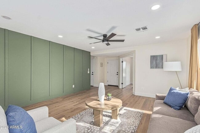 Building Photo - 13862 W Fargo Dr