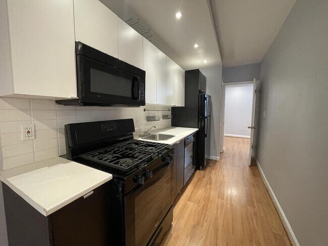 Foto del edificio - 1527 17th St SE
