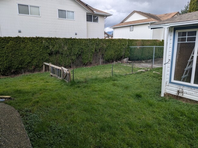 Photo du bâtiment - 46365 Cessna Dr