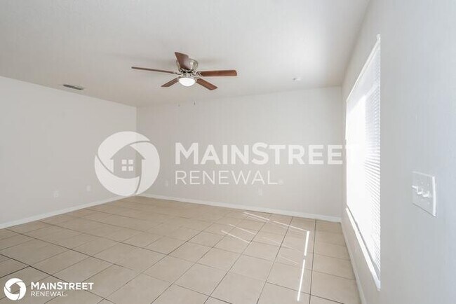 Building Photo - 4622 N 35th St, Tampa, FL 33610