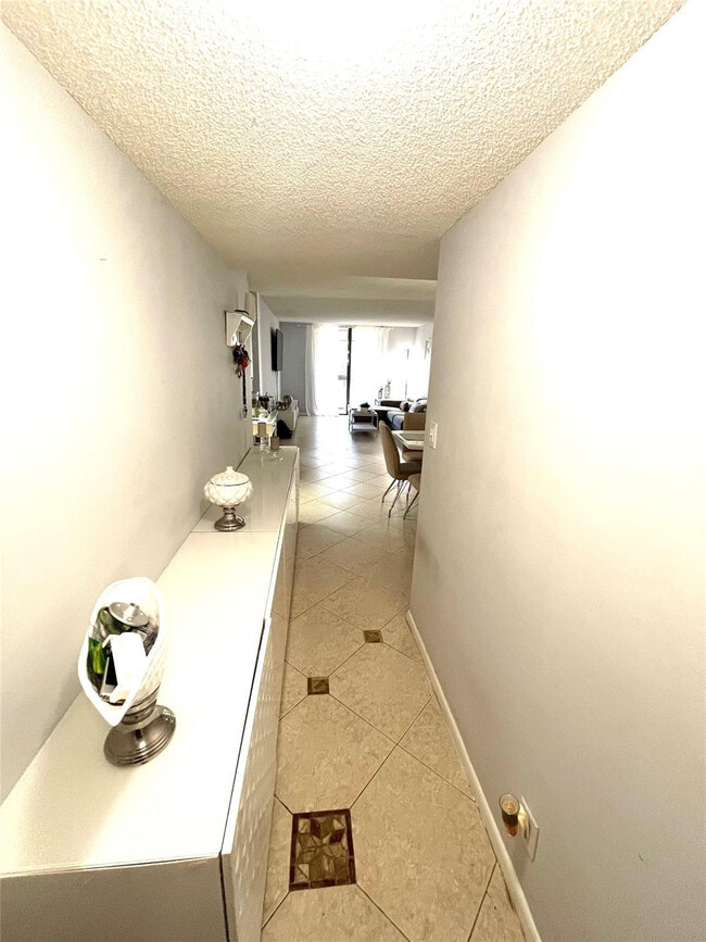 Foto del edificio - 737 SE 1st Way