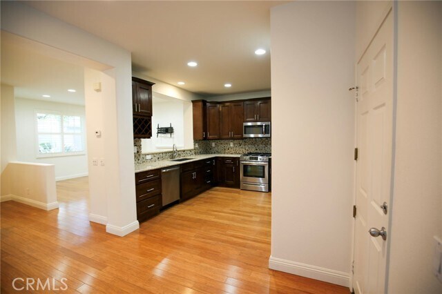 Building Photo - 39 Picket Ln