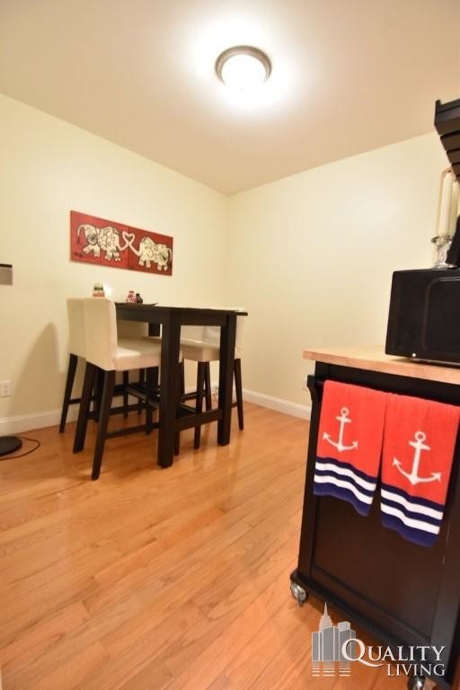 Foto del edificio - 11 W 70th St