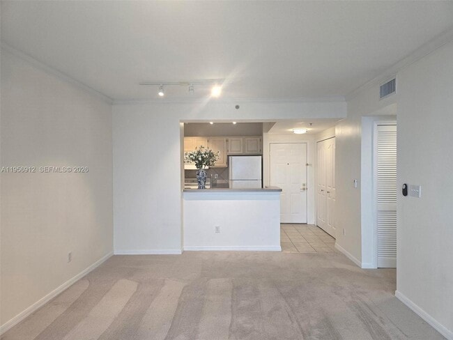 Foto del edificio - 2665 SW 37th Ave