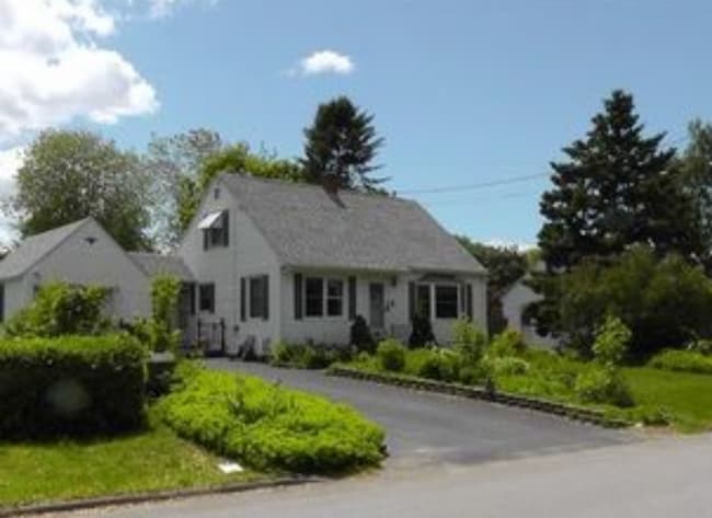 Building Photo - 75 Grove Street