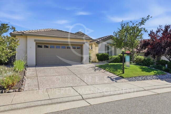 Foto del edificio - Refreshed 2-bedroom plus den, 2.5-bathroom in beloved Sun City Lincoln Del Webb community!