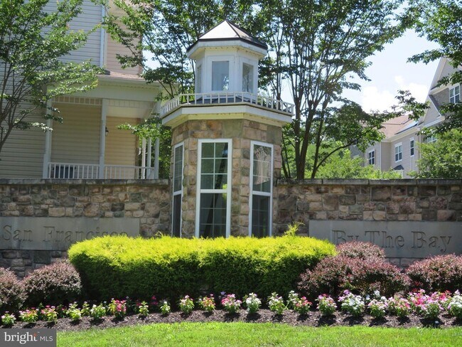 Foto del edificio - 3700 Bedford Dr