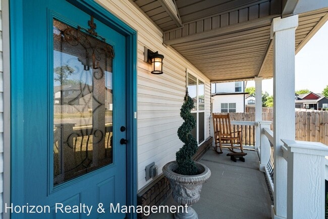 Building Photo - 3 br, 3.5 bath House - 1166 Ewing Way