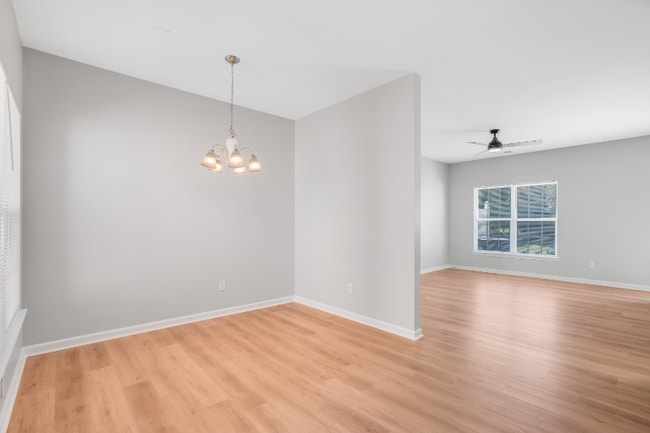 Building Photo - 12452 Stratfield Pl Cir