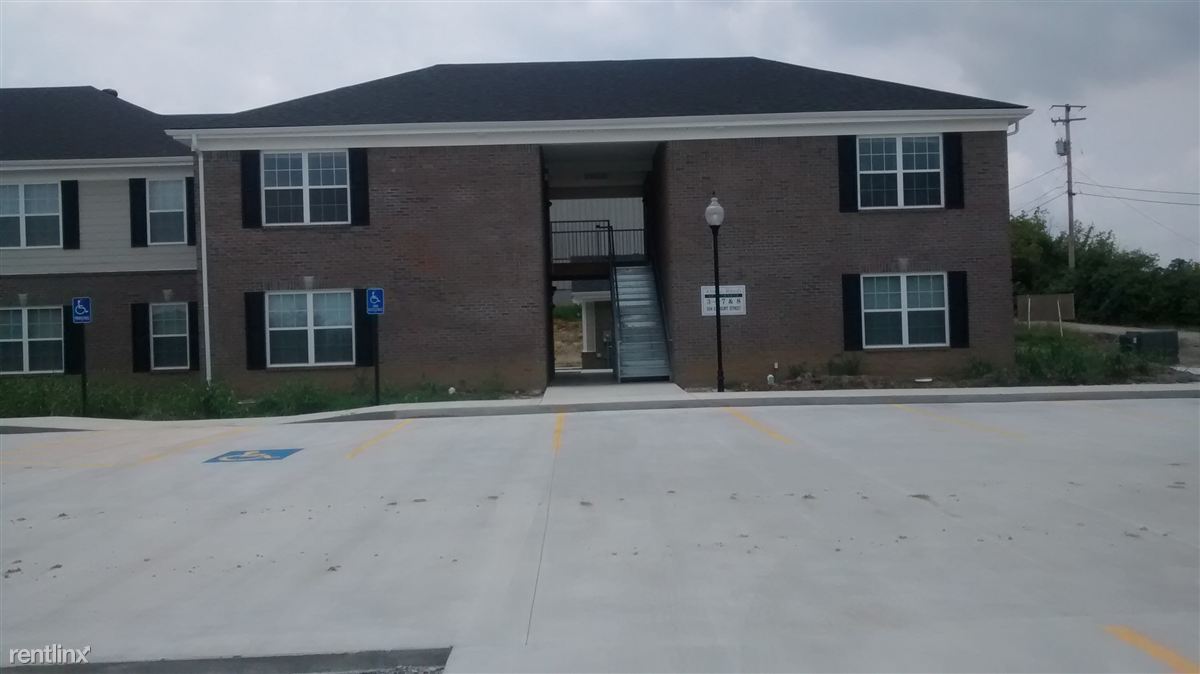Foto principal - 502 E Court St