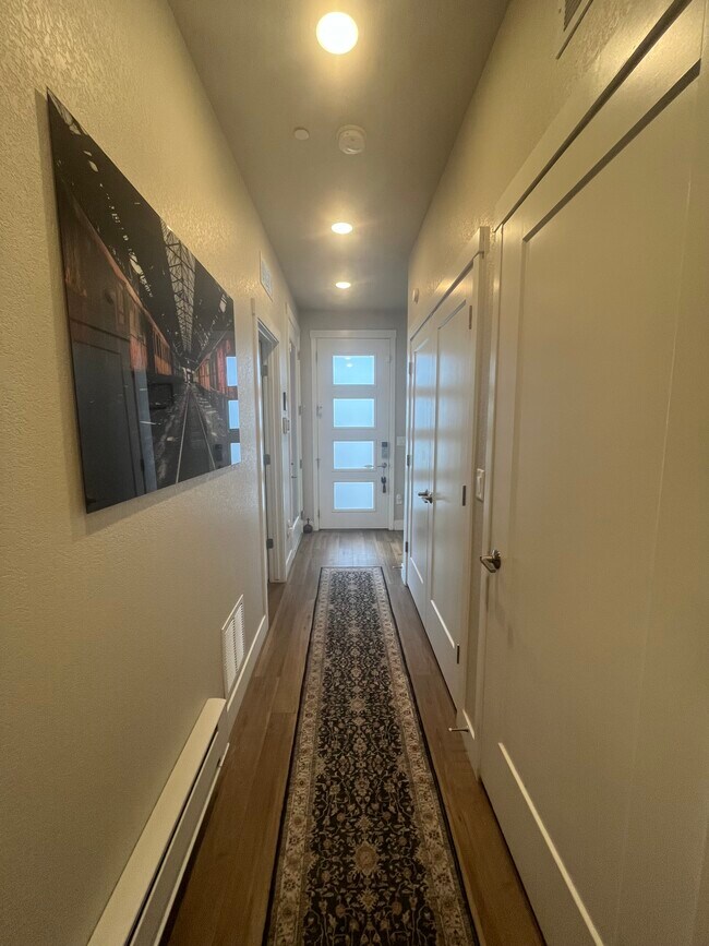 Foto del edificio - 1585 W 68th Ave