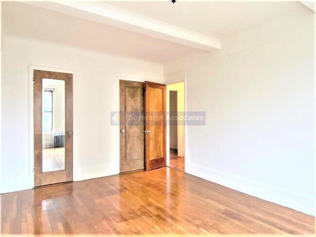 Foto del edificio - 77 W 104th St