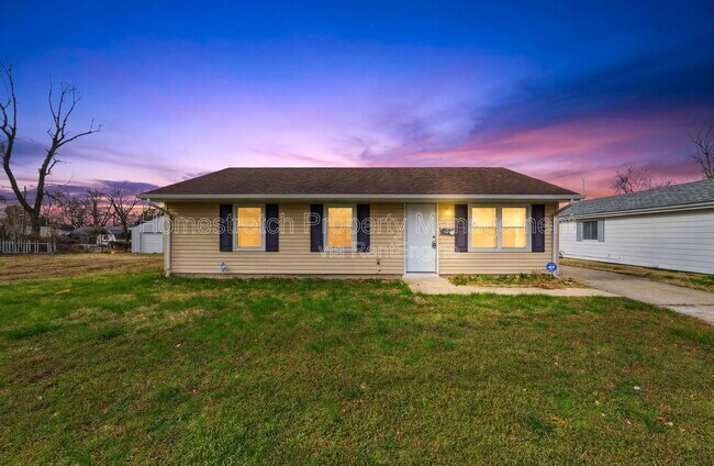 Building Photo - 850 St Bartholomew Dr