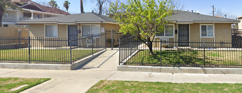 Primary Photo - 304 S Chestnut Ave