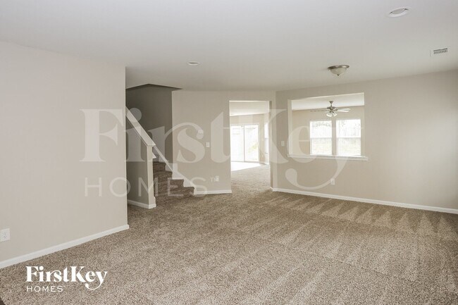 Foto del edificio - 6627 Ruth Ferrell Ct