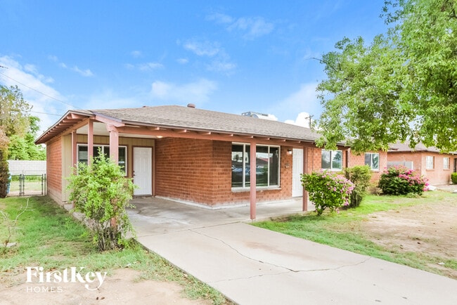 Foto del edificio - 4044 W Bethany Home Rd