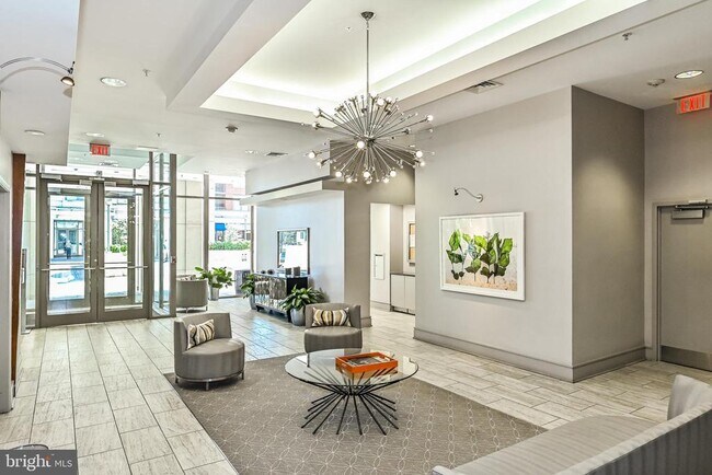 Foto del edificio - 3600 S Glebe Rd