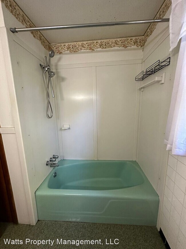 Building Photo - 3 br, 2 bath House - 13617 Wards Rd
