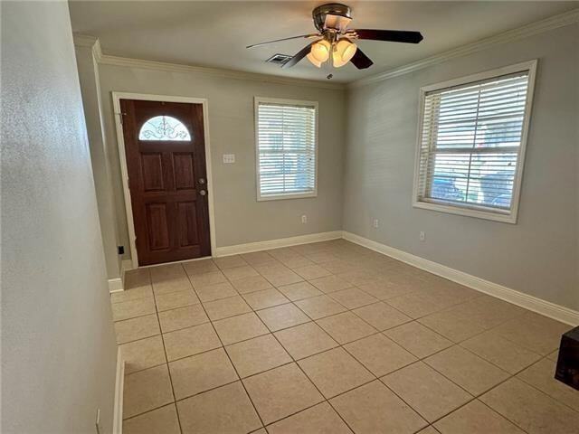 Foto del edificio - 6569 Center St