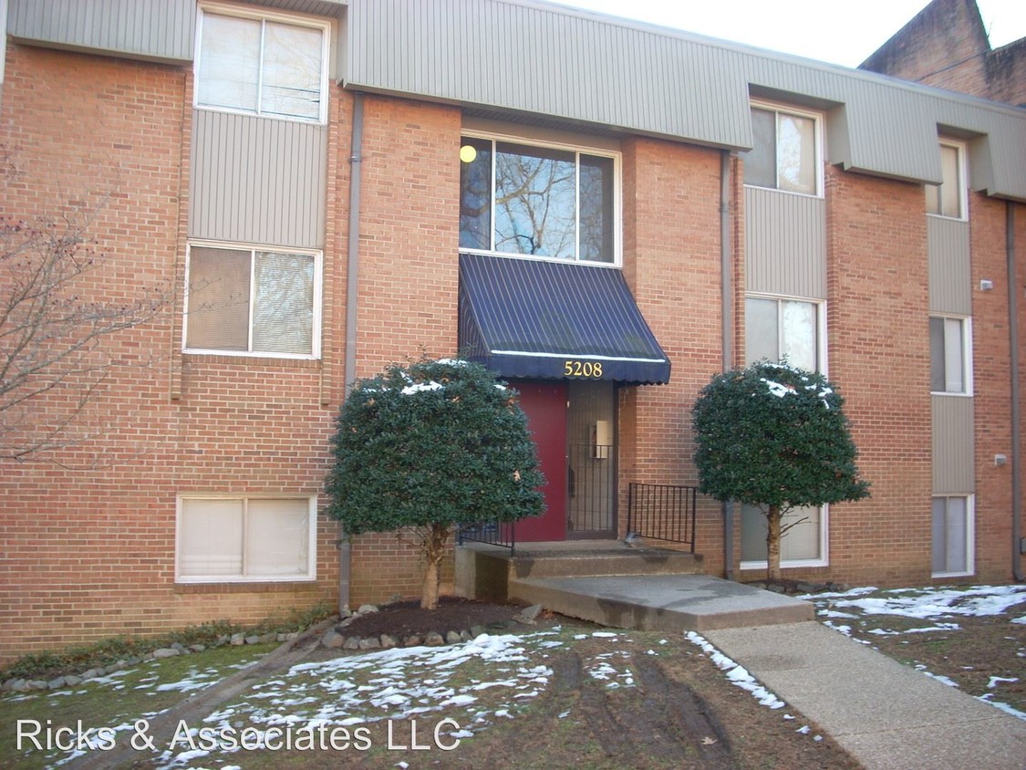 Primary Photo - 2 br, 1 bath House - 5208 - B Castlewood Rd