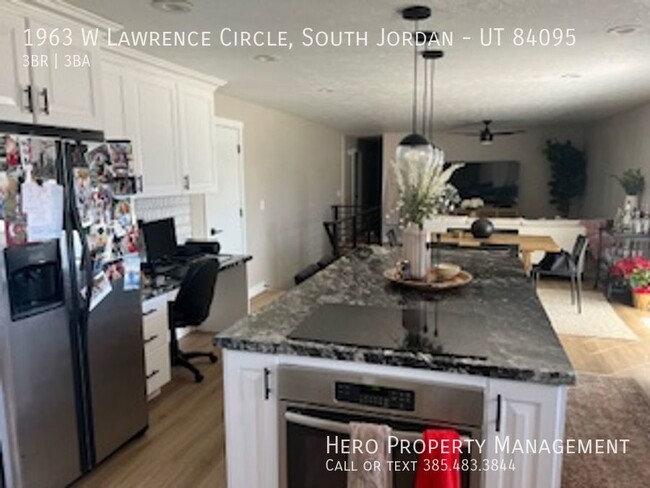 Building Photo - Gorgeous Home in South Jordan!!!