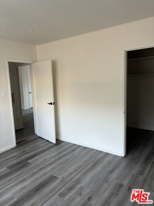 Foto del edificio - 3901 W 7th St