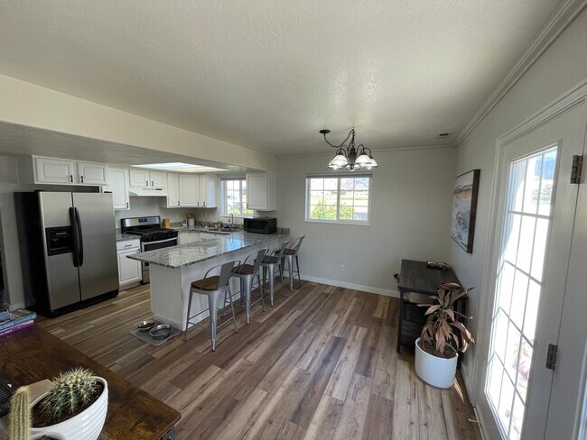 Foto del edificio - 90 Penny Ln