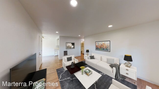 Building Photo - 1 br, 1 bath House - 20434 S Vermont Ave # 66