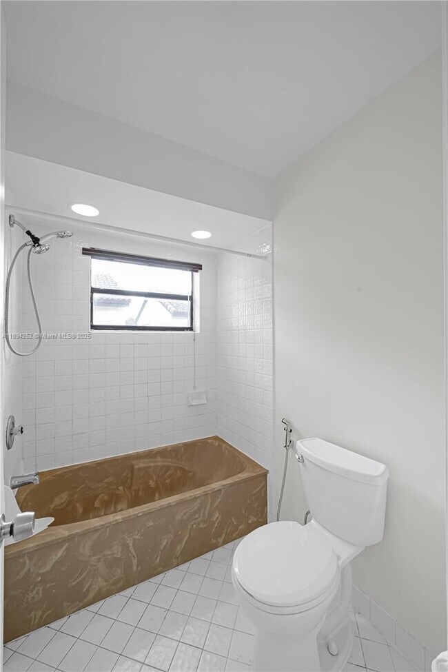 Foto del edificio - 15070 SW 49th Ln