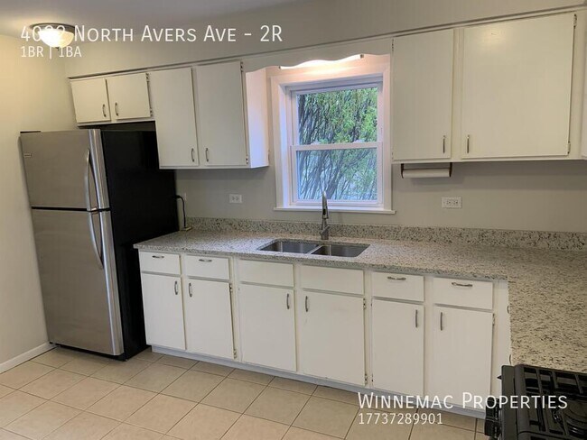 Building Photo - 4022 N Avers Ave