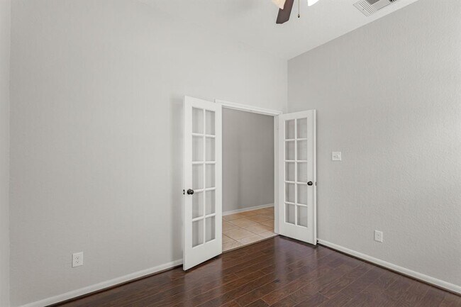 Foto del edificio - 13026 Davenport Hills Ln