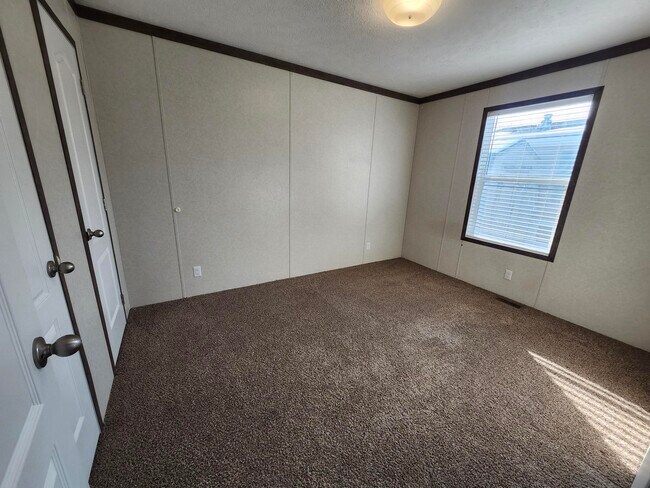 Foto del edificio - 3660 S Lapeer Rd