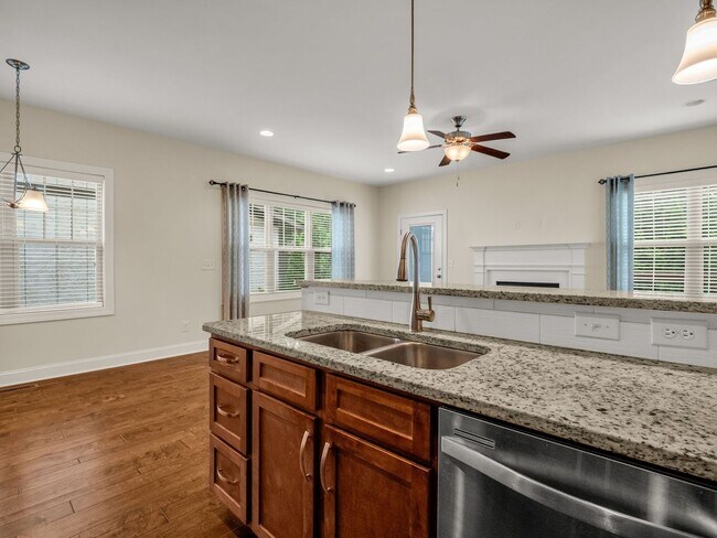 Foto del edificio - 19 Tudor Way