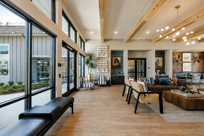 Bolton West Charlotte - Salón del Club para Residentes - Bolton West Charlotte