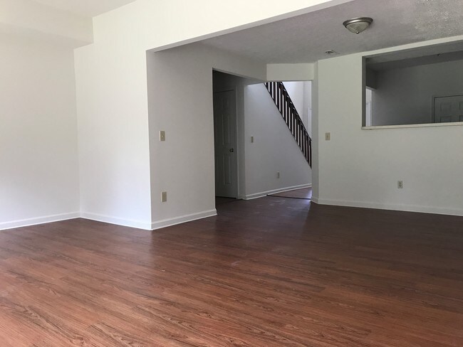 Foto del edificio - 4128 Otter Creek Dr