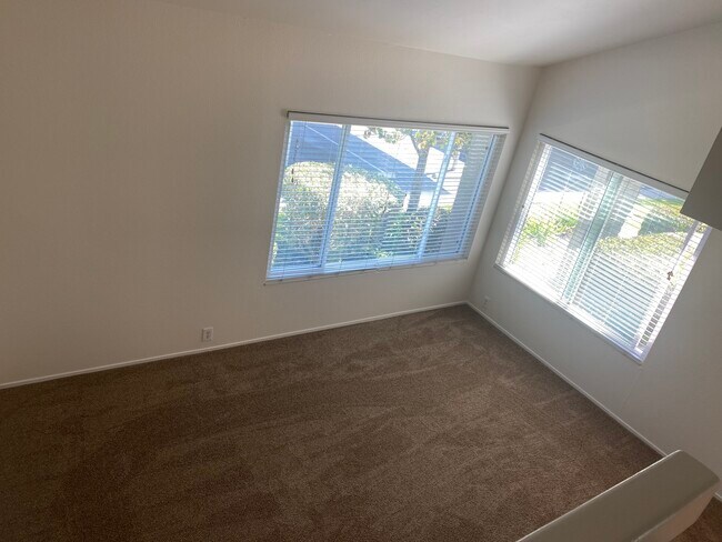 Building Photo - 10832 Caravelle Pl