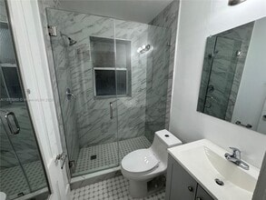 Building Photo - 177 NE 50th St