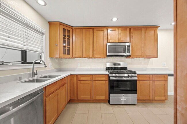 Foto del edificio - 22663 Vermont St