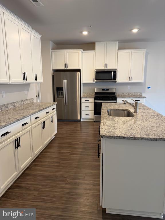 Foto del edificio - 127 Painters Wy