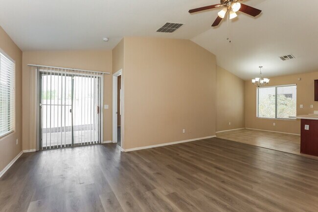 Foto del edificio - 28953 N Coal Ave