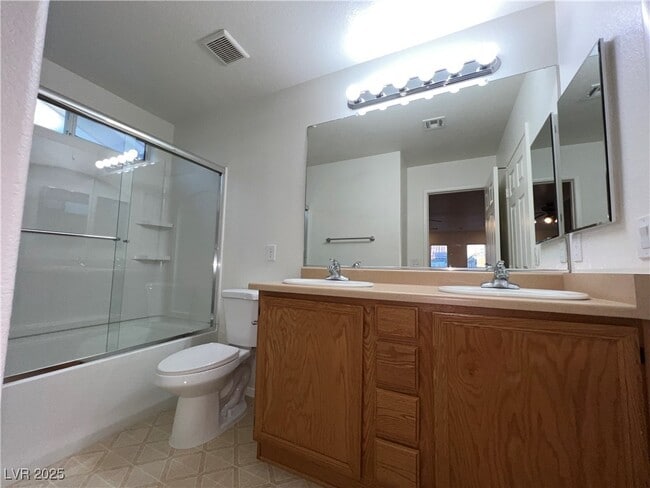 Building Photo - 523 Primrose Hill Ave