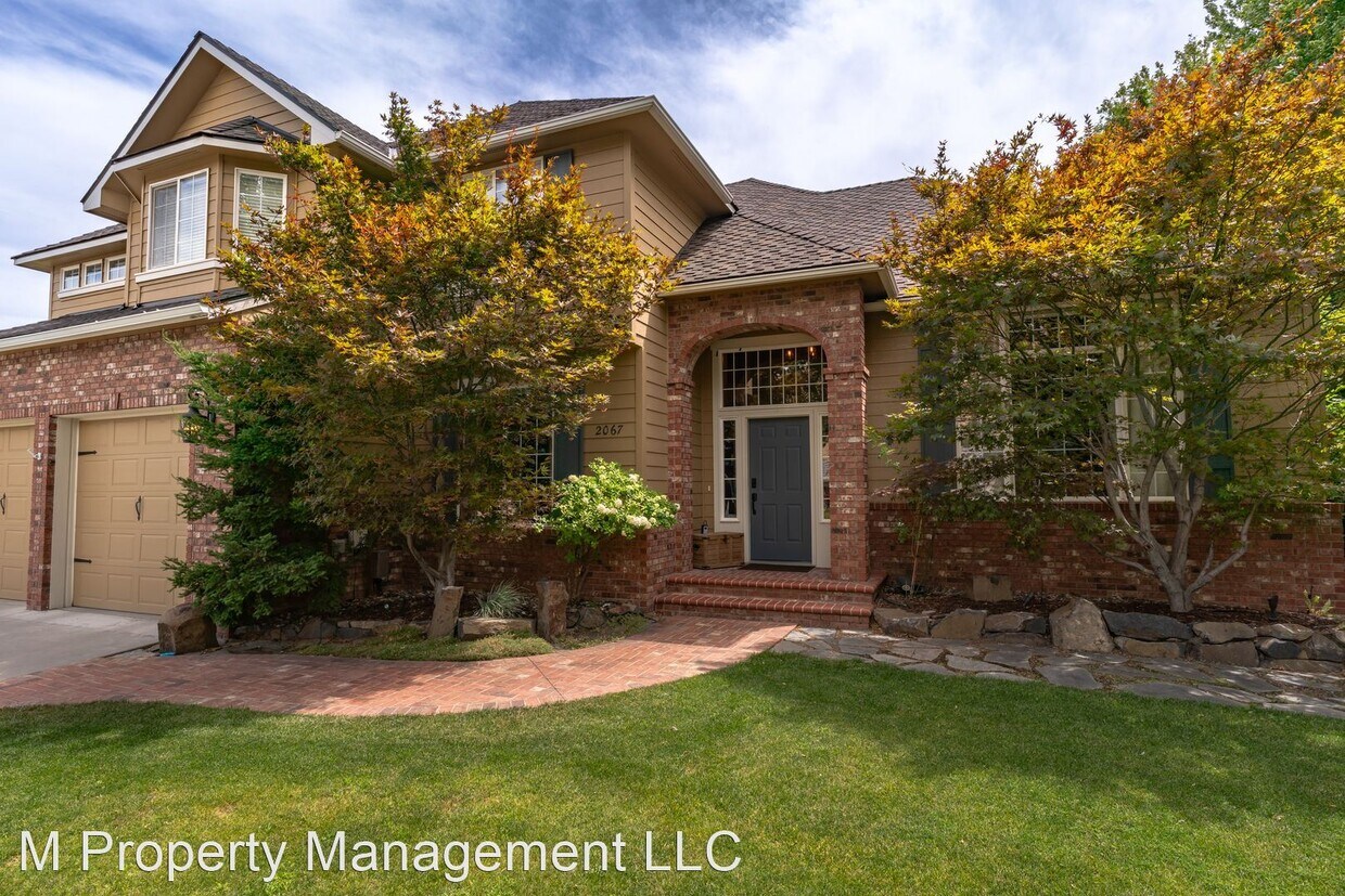 Primary Photo - 5 br, 3 bath House - 2067 Maiden Lane