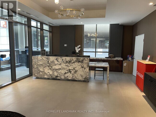 Photo du bâtiment - 8 Widmer St