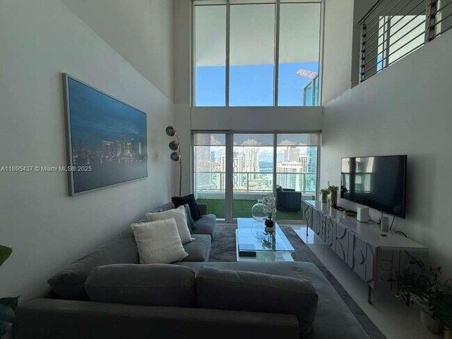 Foto del edificio - 41 SE 5th St